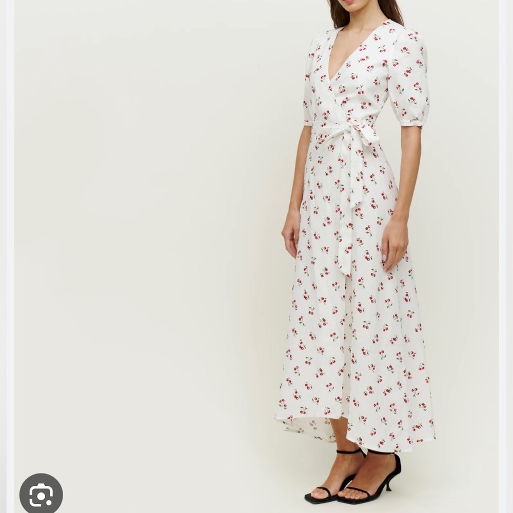 Reformation Weiss Linen Dress white with cherries